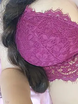 دردشة Velvet-Almas الجنسية المباشرة