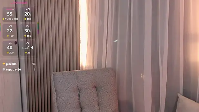Chat XXX en directo de CarolineGraceX