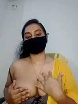dipa-cute's Live XXX Chat