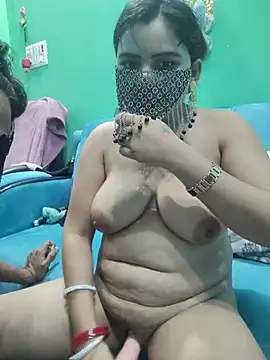 Chat XXX ao vivo de Curvy_shivani