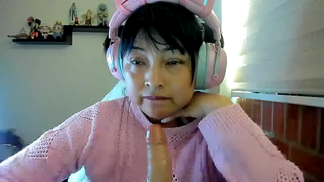 Shaddycute_'s Live XXX Chat