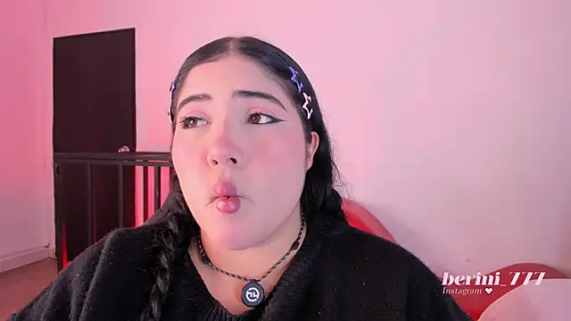 AmberiniHoffman 现场XXX聊天