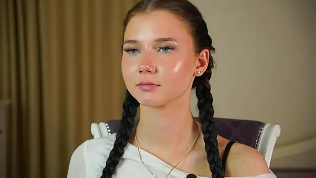 Živý XXX chat CythiaKaluzny
