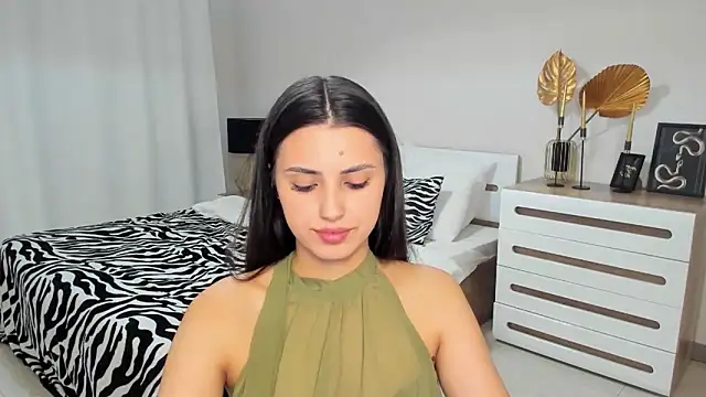 XXX chat uživo modela Jasmine_Stewart
