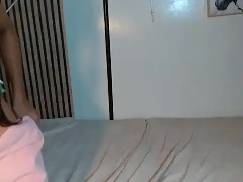 RED_DIAMOND777 Show in webcam
