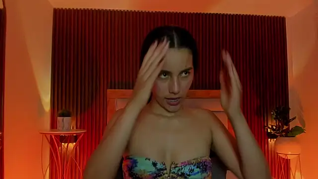 Chat +18 de kaitt_ ao vivo