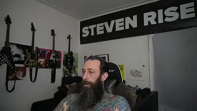 צ'אט XXX בשידור חי של StevenRiseNYC