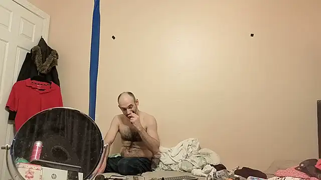 Show modela hailzeffn na web-kameri