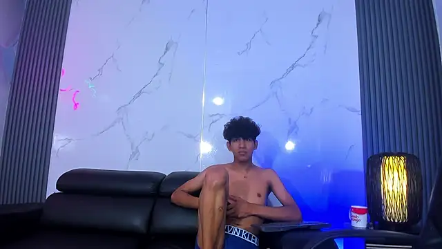 Kleyn_black Chat XXX live