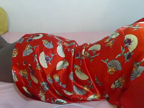 HOTMAYA254's Live XXX Chat