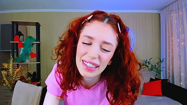 ChristinaConteeree 现场XXX聊天