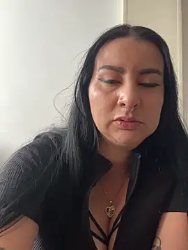 Онлайн чат XXX Abril_Luv