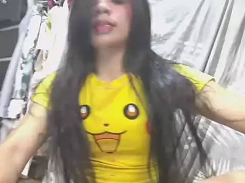 Czat XXX na żywo – YunaBigCock
