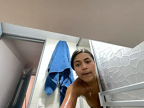 Czat XXX na żywo – Ariaanaa_grey