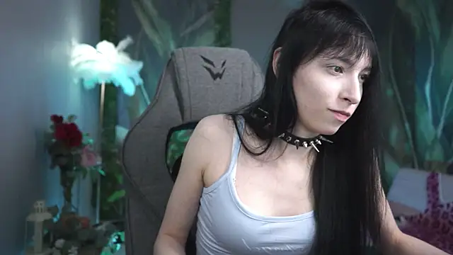 SeraphineSparda's Live XXX Chat
