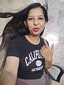 Queen_Rosyy's Live XXX Chat