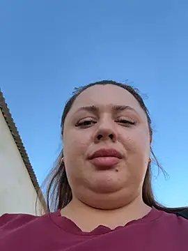 Онлайн чат XXX Sara_Hug
