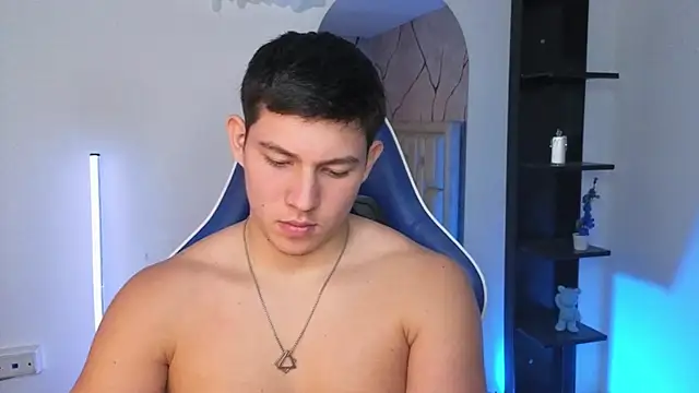 JamesCr_n Live XXX chat