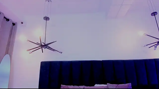 XXX chat uživo modela pucca7