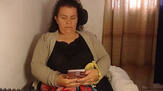 دردشة agathamiller01 الجنسية المباشرة