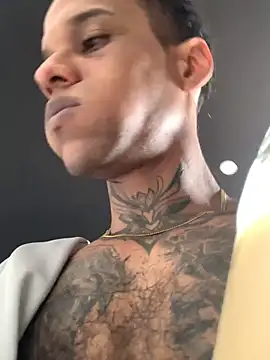 Salomon_koude Live XXX-chat