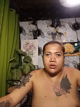 Show modela NasttyMaria na web-kameri