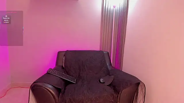 marxi_doll7 Adlı Modelin Canlı XXX Sohbeti