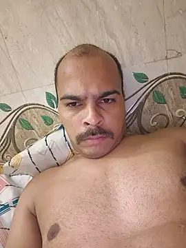 Vickyrajput009's Live XXX Chat