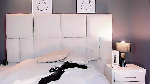 הופעת וובקאם של Nikita_Dragun_777