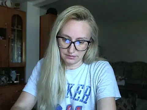 צ'אט XXX בשידור חי של Nataly_Rosy