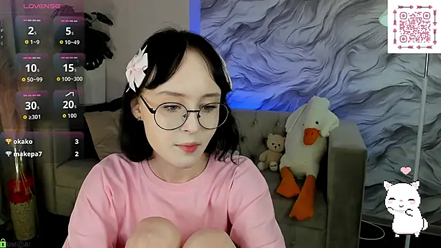 Lilac-Muse's Live XXX Chat
