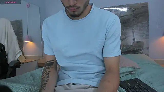 James-06 – Naživo XXX chat
