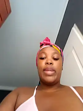SWEETDOLLY29XX's Live XXX Chat
