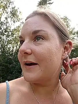SwedishJennifer লাইভ XXX চ্যাট