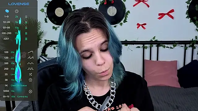Czat XXX na żywo – LiraBelle