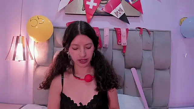 Chat XXX en directo de Namii__