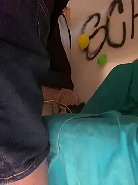 Chat XXX en directo de GusanoDelicioso