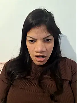Chat XXX ao vivo de charllottebrasilian