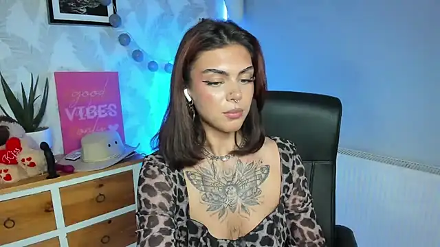 دردشة Nova_SIN الجنسية المباشرة