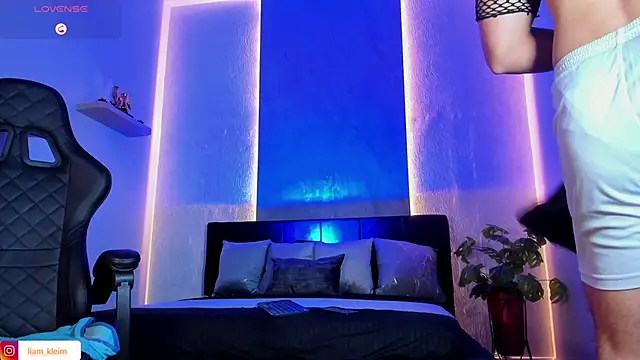 Czat XXX na żywo – Liam_Kleiin