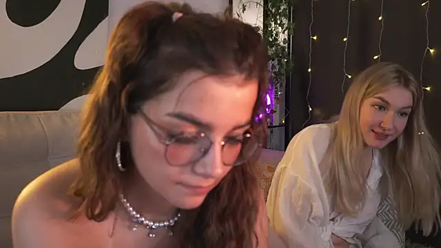FlairEdgin élő XXX-chatje