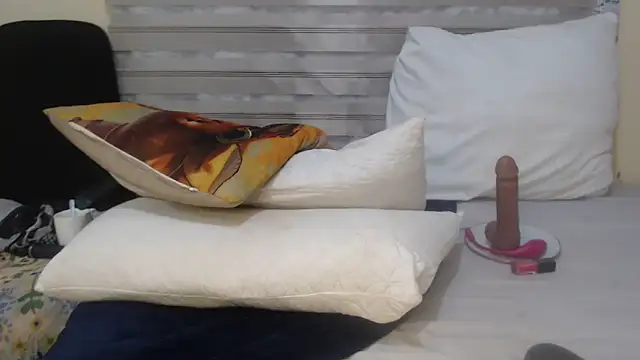 Foxybrownxx1's Live XXX Chat