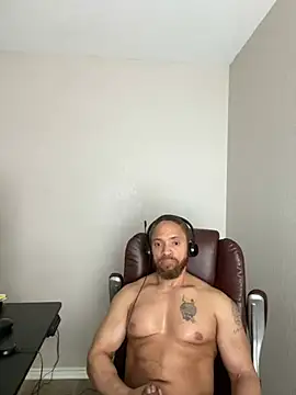 Fathero1time Live XXX Chat