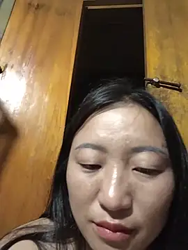 zhen-zo Chat XXX in diretta