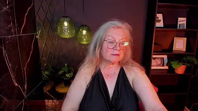 NataliMellow's Live XXX Chat