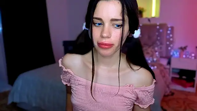 Онлайн чат XXX Little_cuti1e