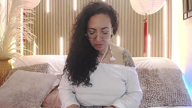 Velvet_Curly's Live XXX Chat