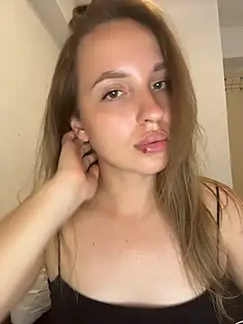 NeEdnaBradley's Live XXX Chat