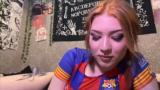Alisha_Skyy: онлайн-секс-чат