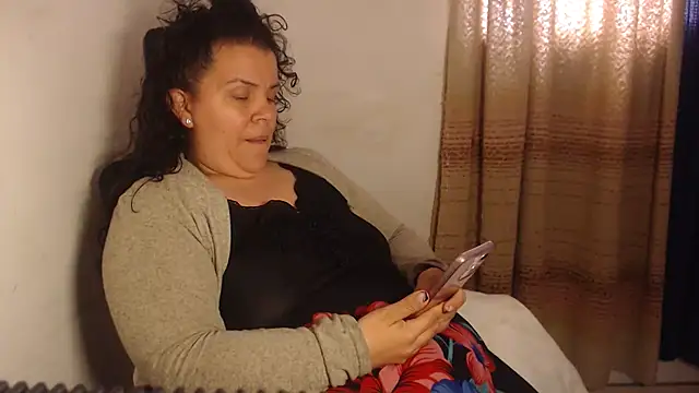 agathamiller01 live XXX chat